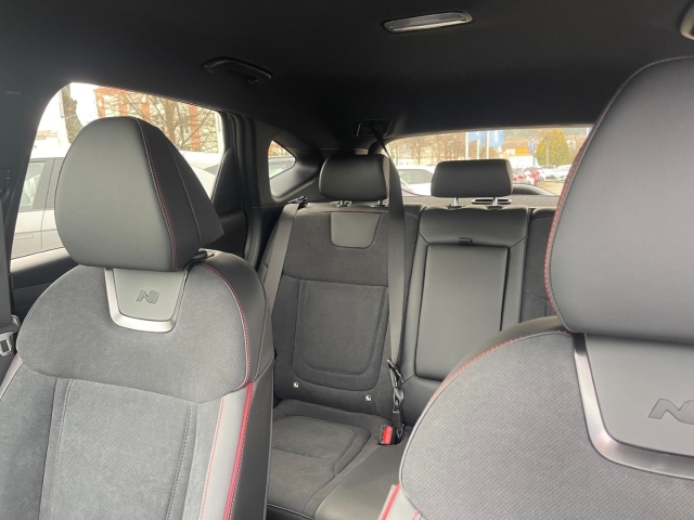 Foto 1 - TUCSON N Line Hybrid+LED+ELEKTRISCHE HECKKLAPPE+NAVI, ecotronic grey / mic (grau)